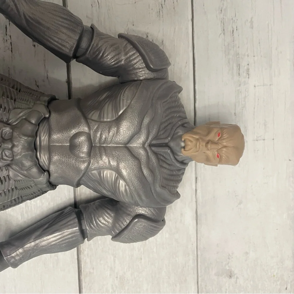 DC Justice League Steppenwolf Action Figure 12